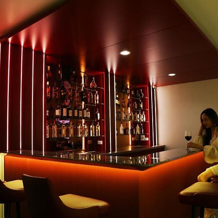 Sr Boutique Hotel Thakhek Bagian luar foto