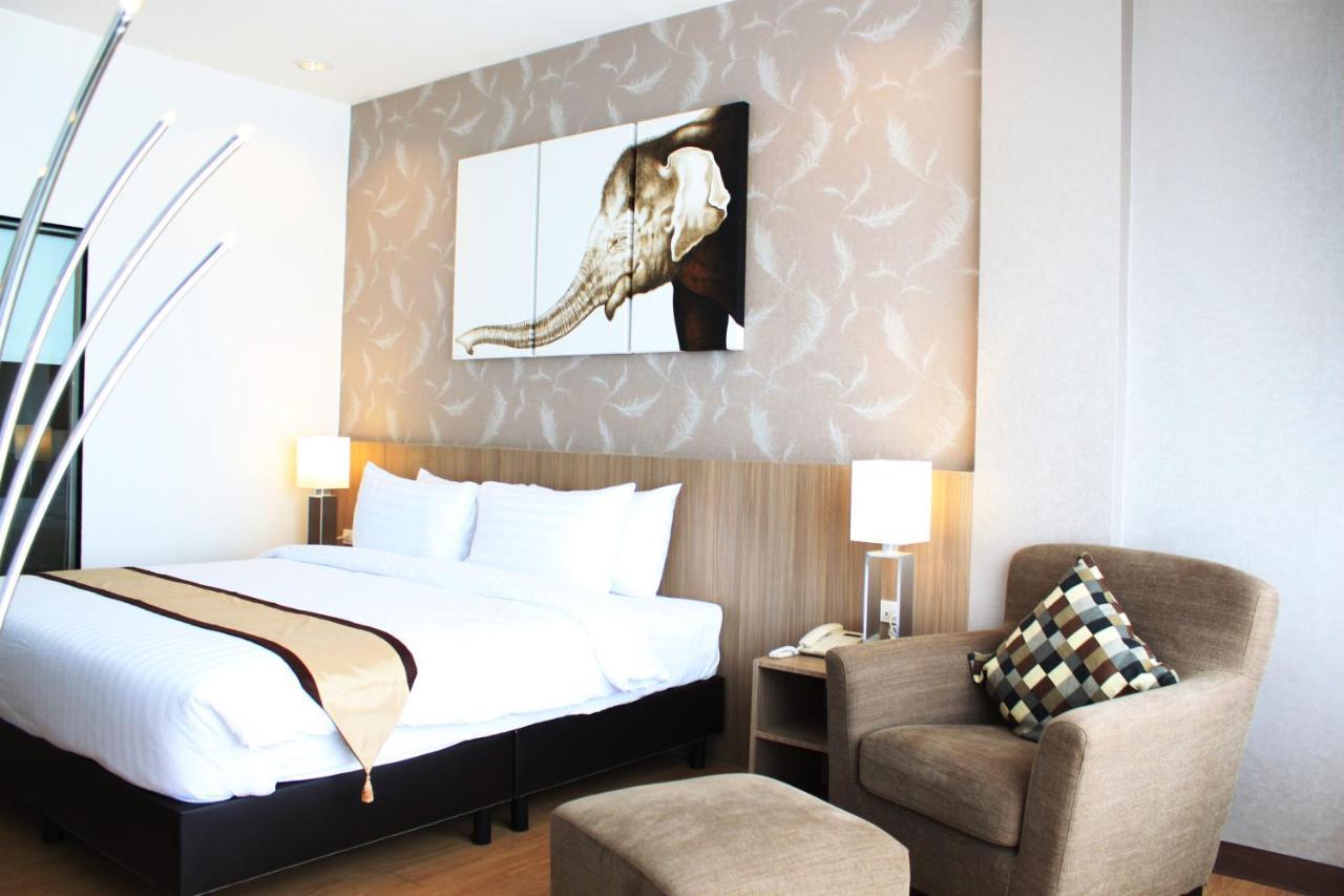 Sr Boutique Hotel Thakhek Bagian luar foto