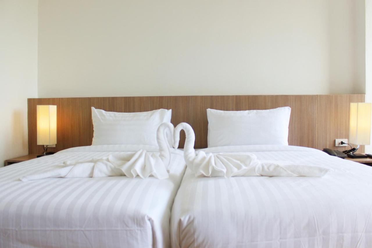 Sr Boutique Hotel Thakhek Bagian luar foto