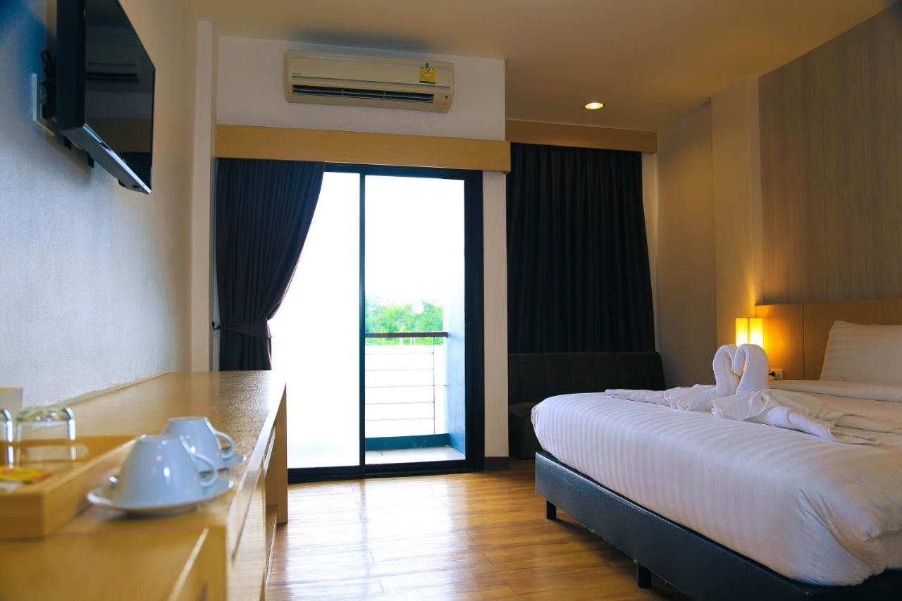 Sr Boutique Hotel Thakhek Bagian luar foto